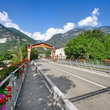 Chez Sabrina Apartment *